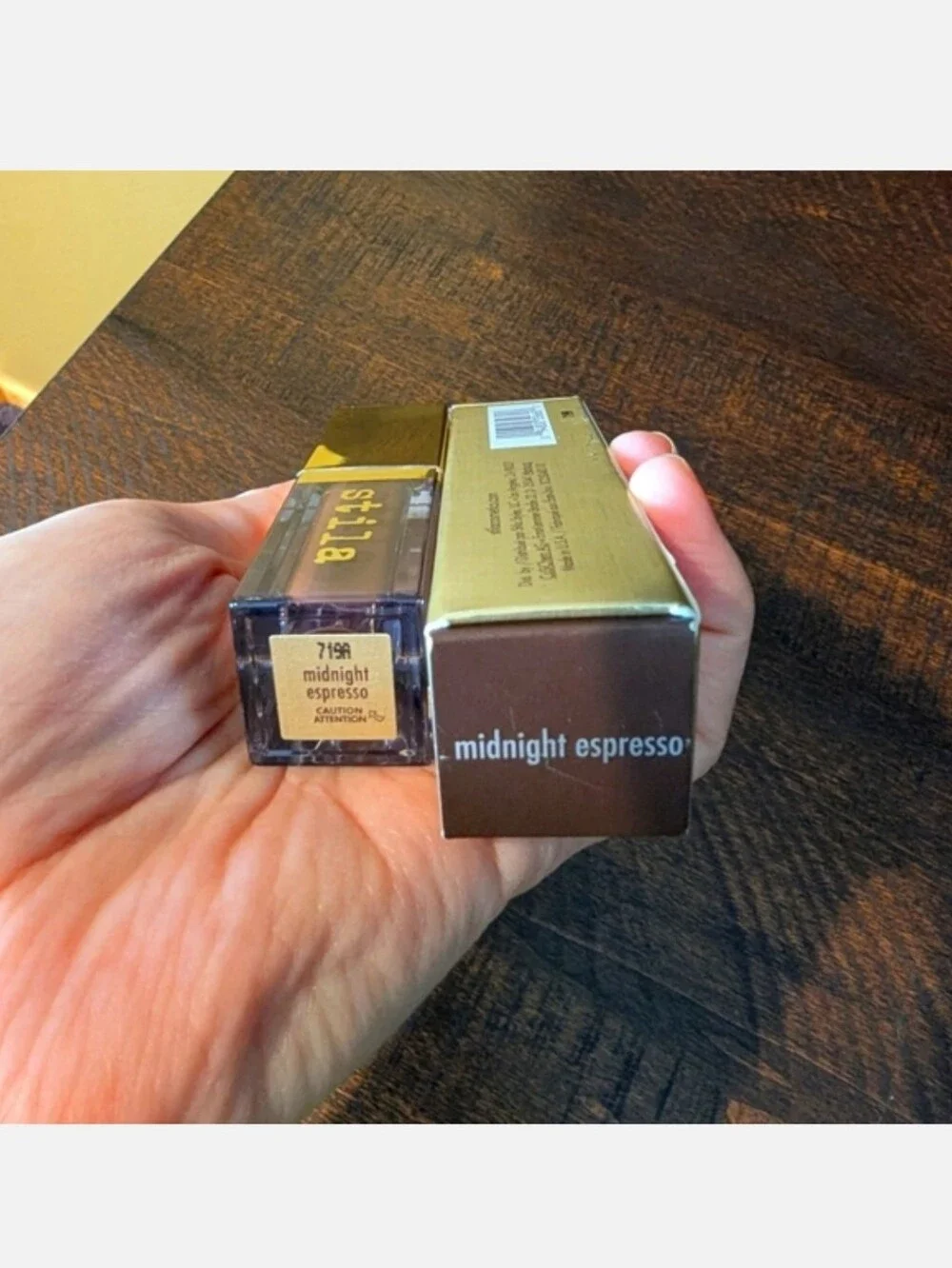 Stila suede liquid